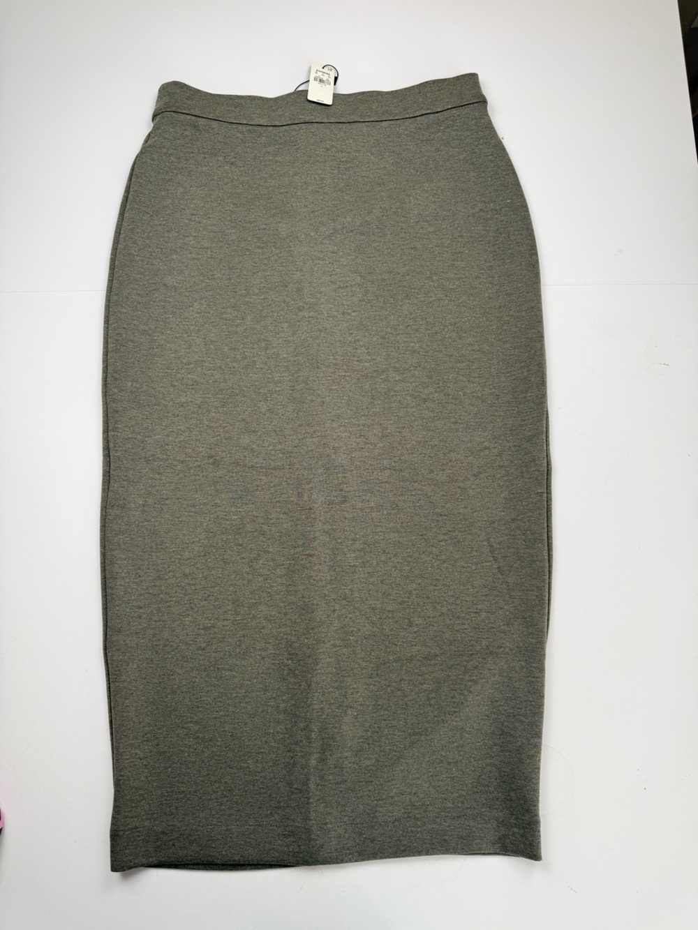 NWT Express Gray Knit Midi Pencil Skirt Size L Stretch Pull-On Minimalist - Picture 2 of 7